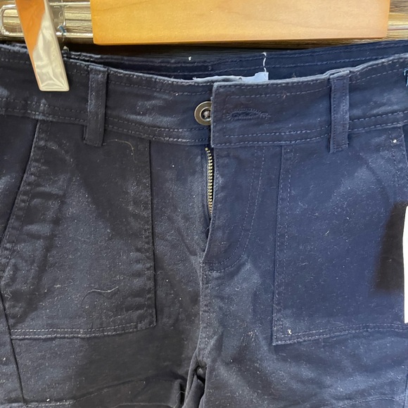 3 brand new short pants in size 1 in red-navy and jeans - Picture 5 of 11